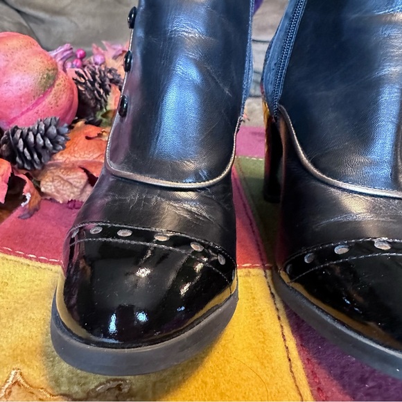 Fluevog Attic Denise Ankle Boot with Buttons in Black - Picture 5 of 13